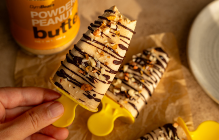 Fitness recept: Földimogyorós pálcikás jégkrém étcsokoládéval