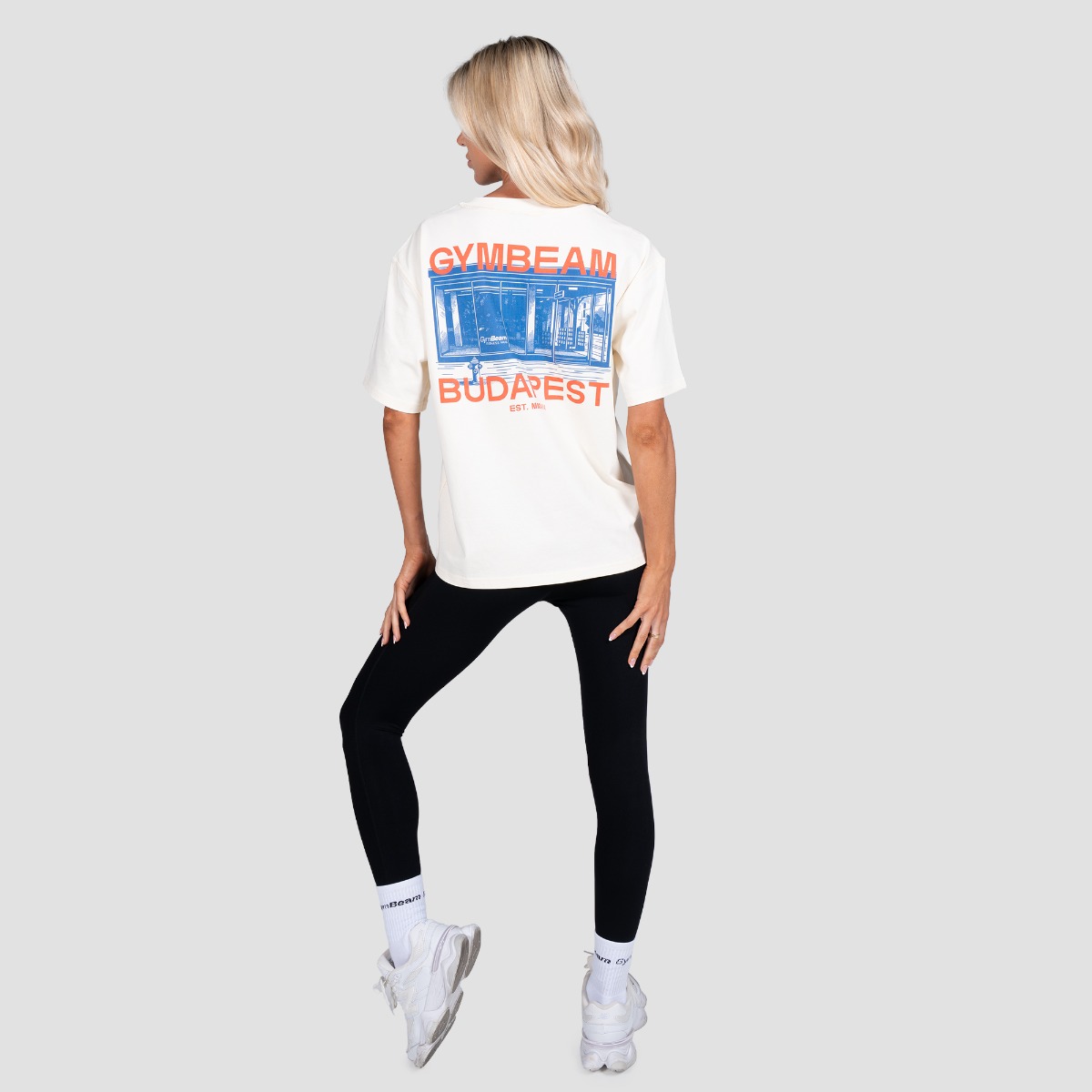 GymBeam Budapest T-shirt Cream - Méret: L | Szín: Krém | Tömeg: 0,2346 g | Csomag: 37 · záber 11