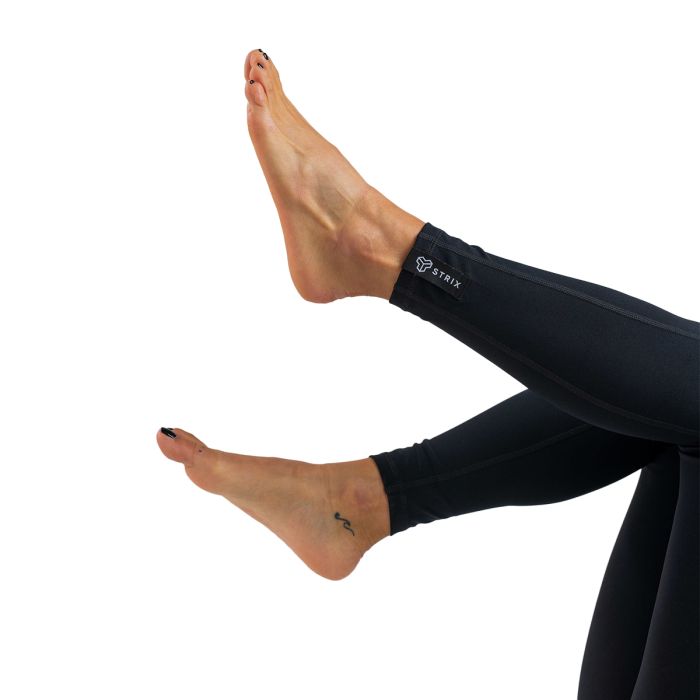 Essential Black női leggings - STRIX S