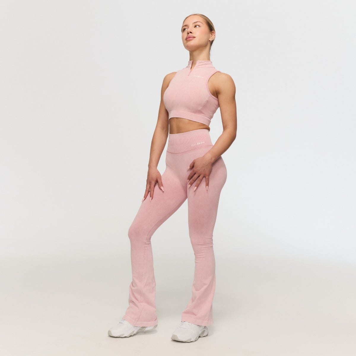 Fierce varrásmentes sportmelltartó Baby Pink - GymBeam