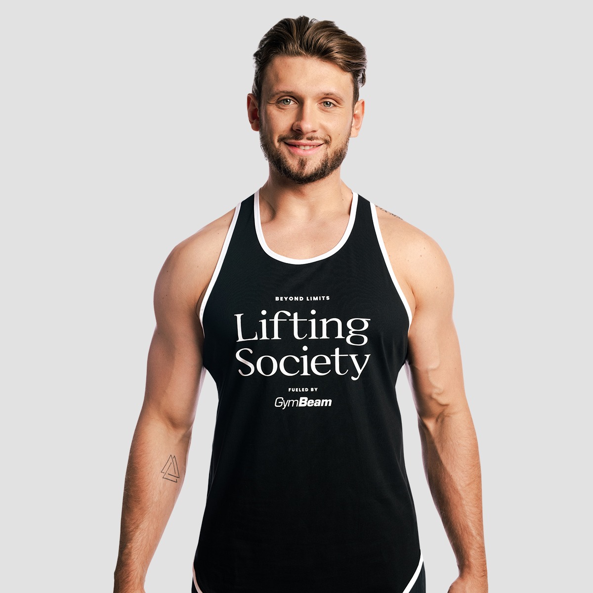 GymBeam Lifting Society Stringer Black - Méret: S | Szín: Fekete | Tömeg: 0,141 g | Csomag: 130 · záber 6