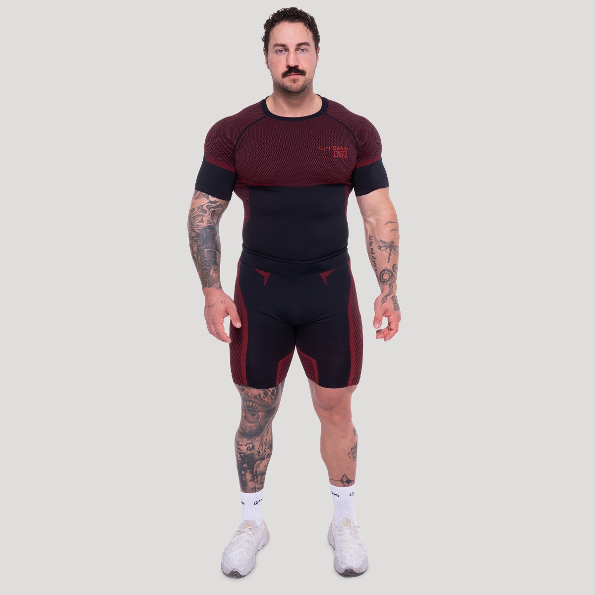 GymBeam OG1 Seamless Shorts Black/Red - Méret: S | Szín: Fekete | Tömeg: 0,14 g | Csomag: 118 · záber 6