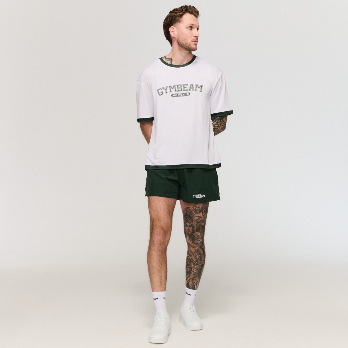 GymBeam Oversized Varsity T-Shirt White - Méret: L | Szín: Fehér | Tömeg: 0,24 g | Csomag: 78 · záber 10