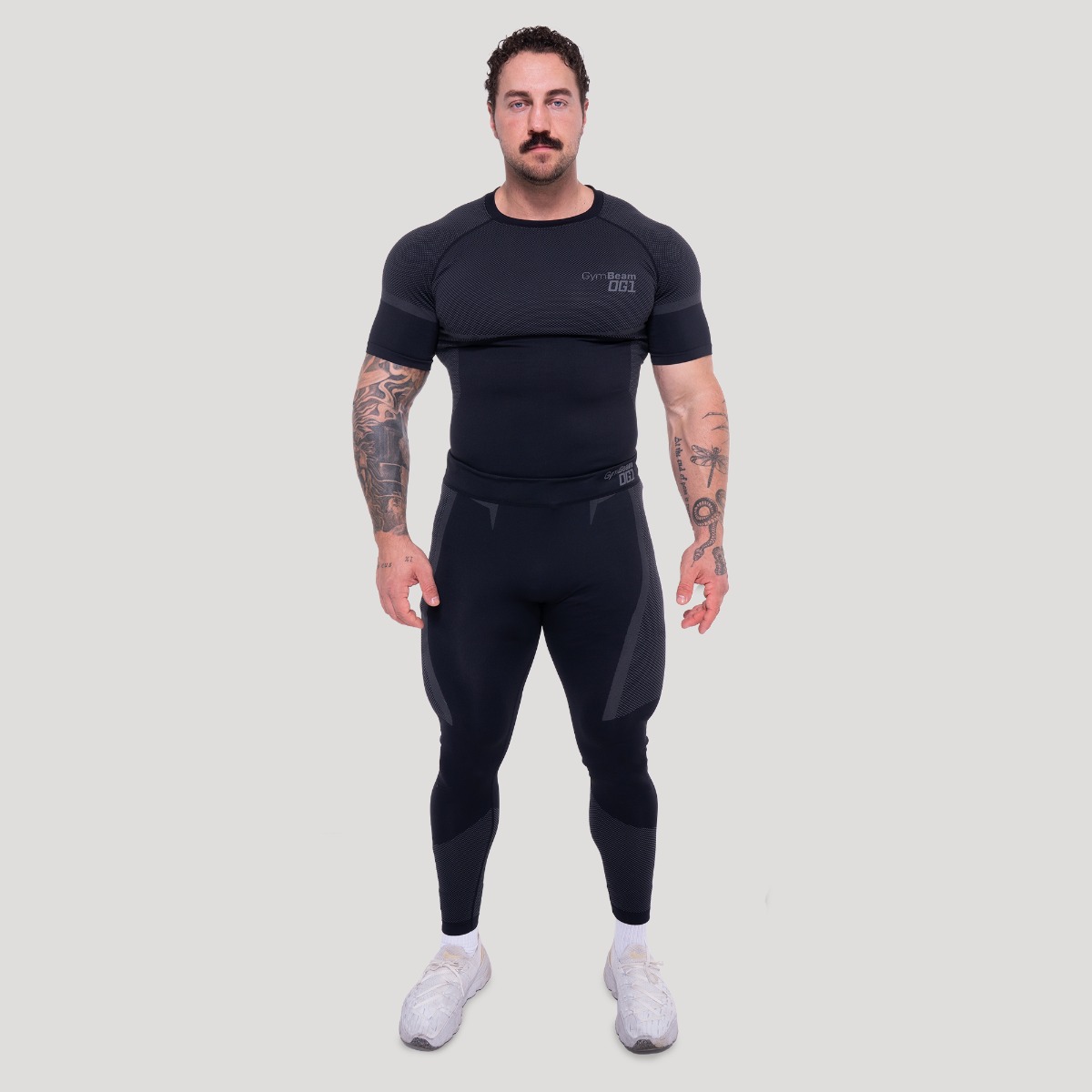 GymBeam OG1 Seamless Leggings Black/Grey - Méret: S | Szín: Fekete | Tömeg: 0,205 g | Csomag: 90 · záber 7