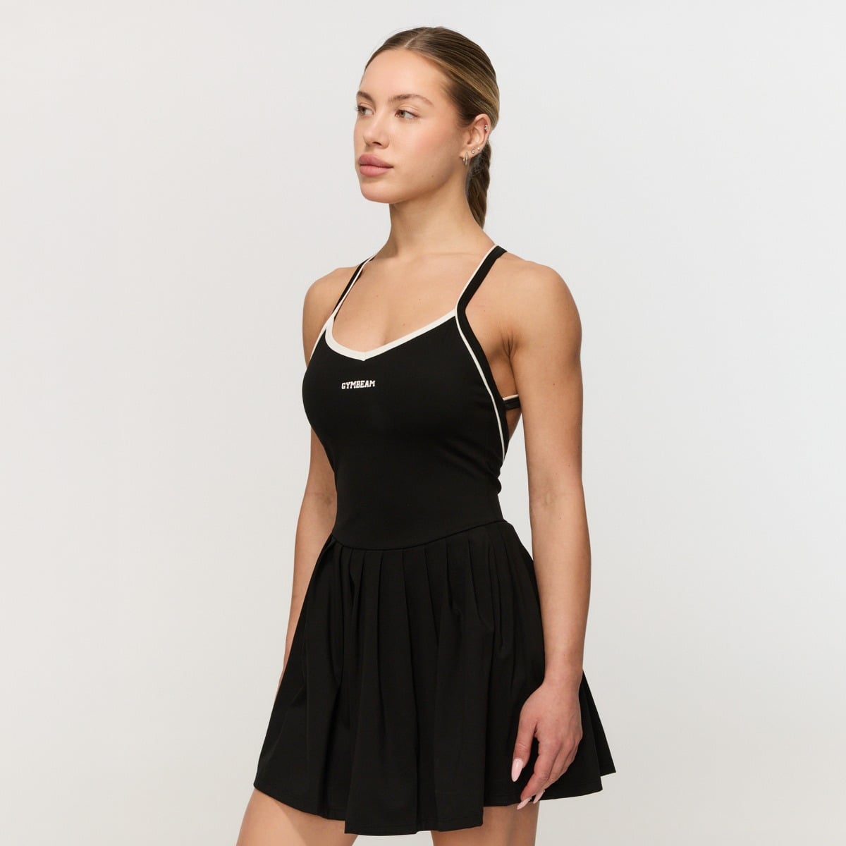 Varsity Sportruha Black - GymBeam