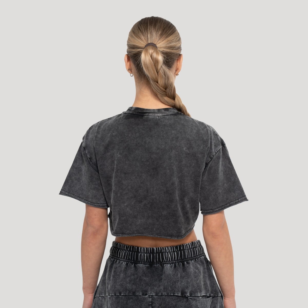 Women‘s Abyss Cropped T-shirt Charcoal - GymBeam