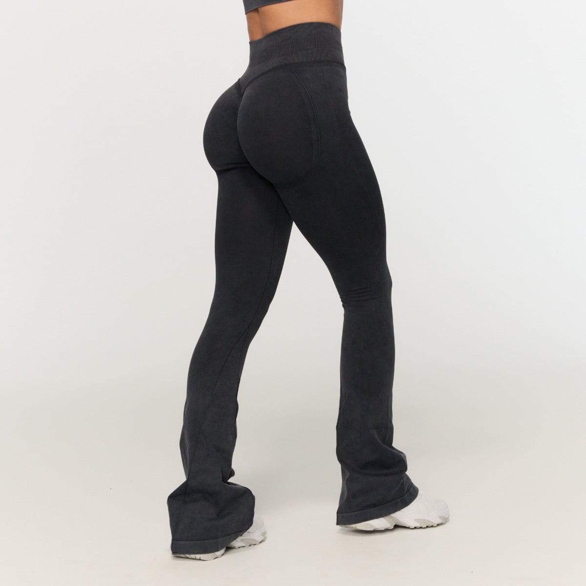 Fierce női varrásmentes nadrág Dark Grey - GymBeam