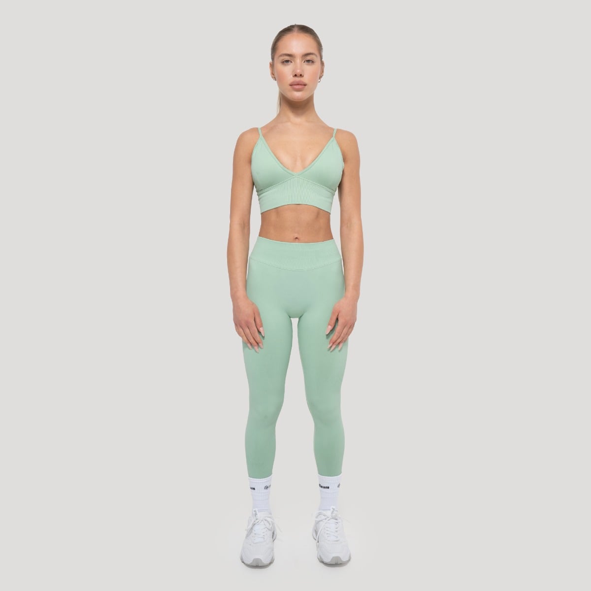 GymBeam Women‘s Luma Leggings Pistachio - Méret: L | Szín: Zöld | Tömeg: 0,257 g | Csomag: 75 · záber 8