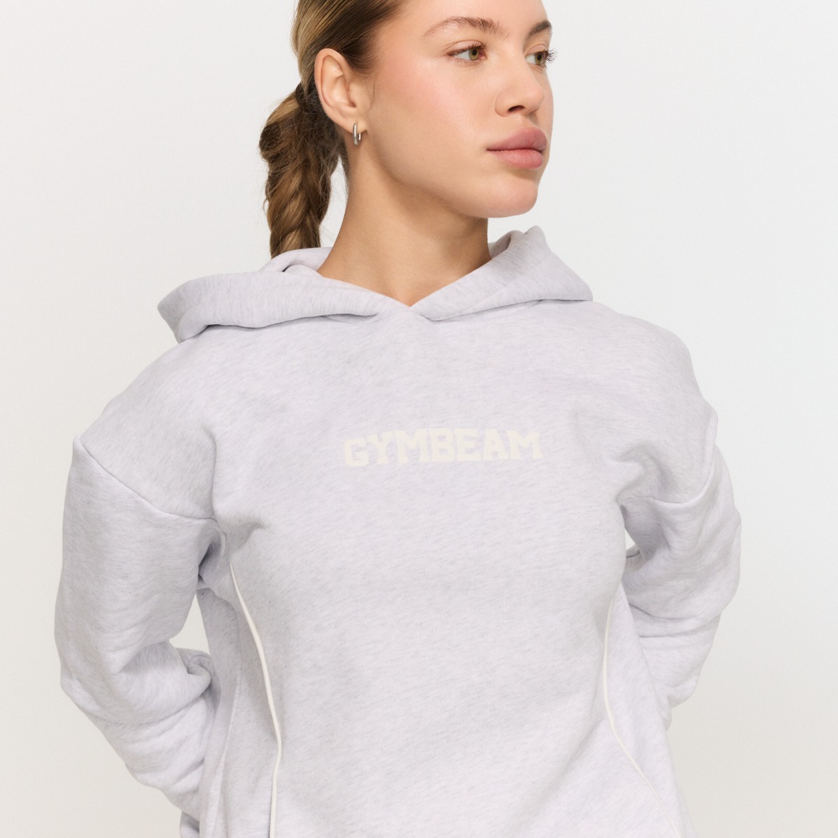 GymBeam Women‘s Varsity Hoodie Grey - Méret: XS | Szín: Szürke | Tömeg: 0,8162 g | Csomag: 15 · záber 6
