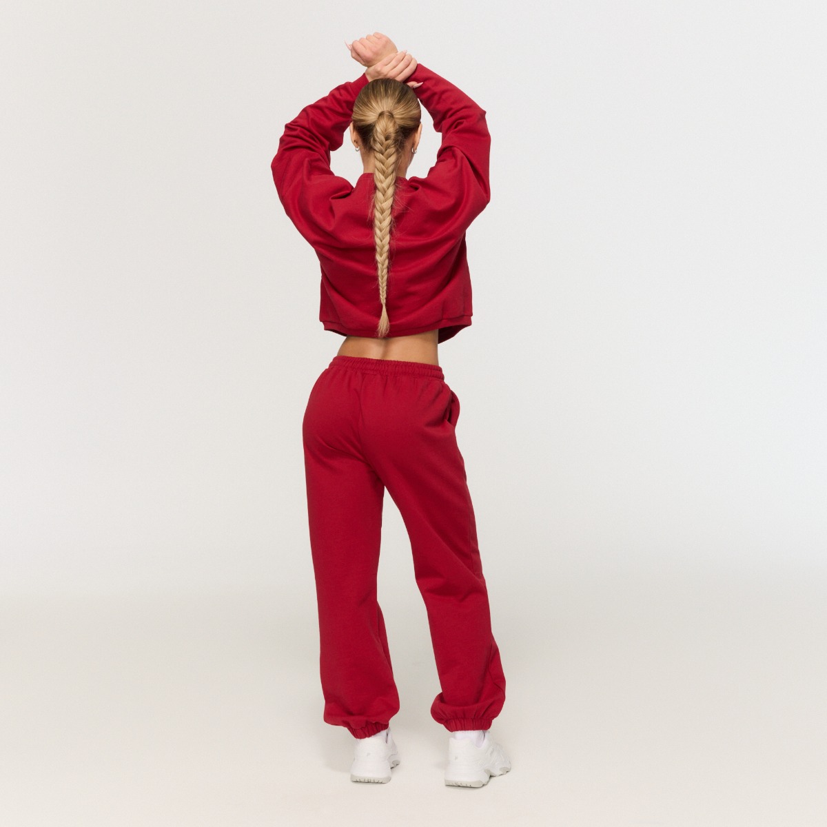 GymBeam Women‘s Varsity Joggers Red - Méret: L | Szín: Piros | Tömeg: 0,6596 g | Csomag: 16 · záber 6
